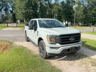 2023 Ford F-150 LARIAT - Exterior Front Right Corner Image